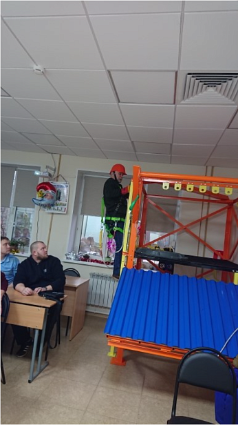 г. Наро-Фоминск В учебный центр "ЭкоПром+" г. Наро-Фоминск В учебный центр "ЭкоПром+"